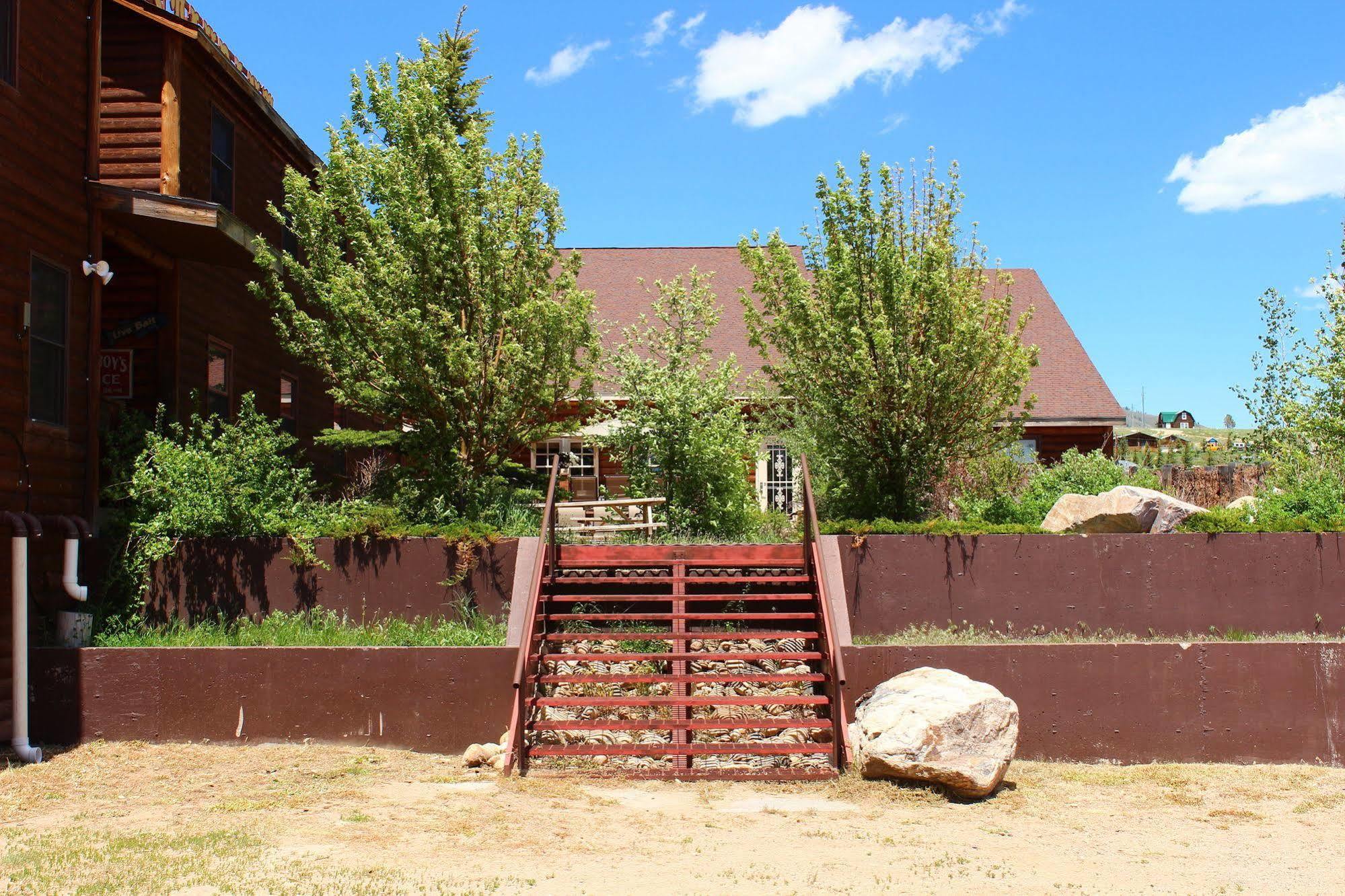 Old Corral Hotel Centennial Dış mekan fotoğraf